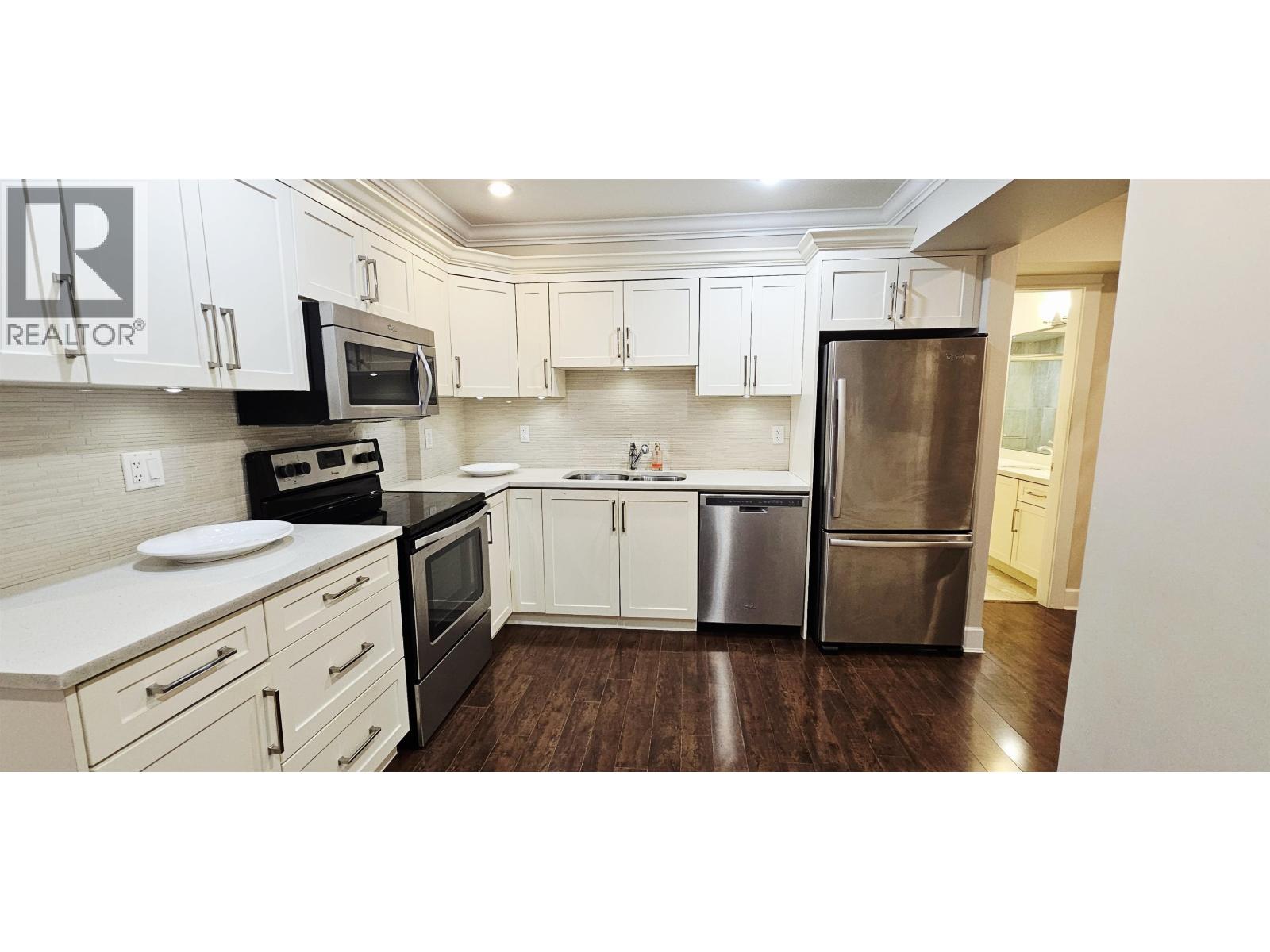 Lower/ Basement-888 CANYON BOULEVARD, North Vancouver