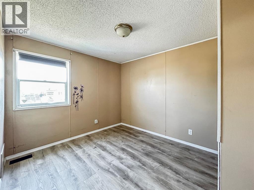 157 Cree Road, Fort McMurray