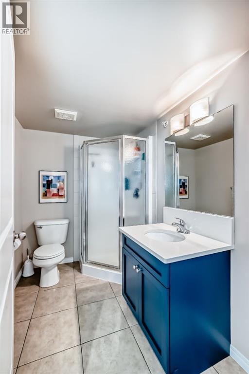 Single Family House for Sale in    Avenue SW Windsor Park Calgary 