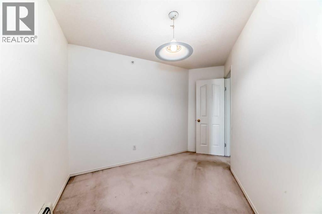 Single Family House for Sale in   Manora Place NE Marlborough Park Calgary 