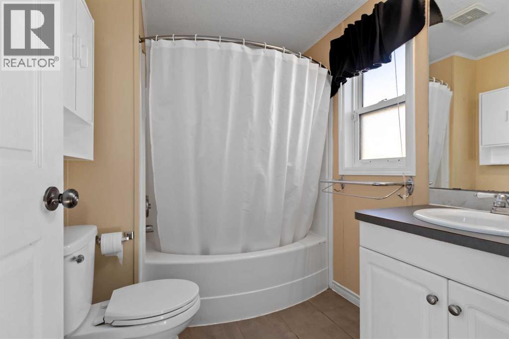 200 Harpe Way, Fort McMurray