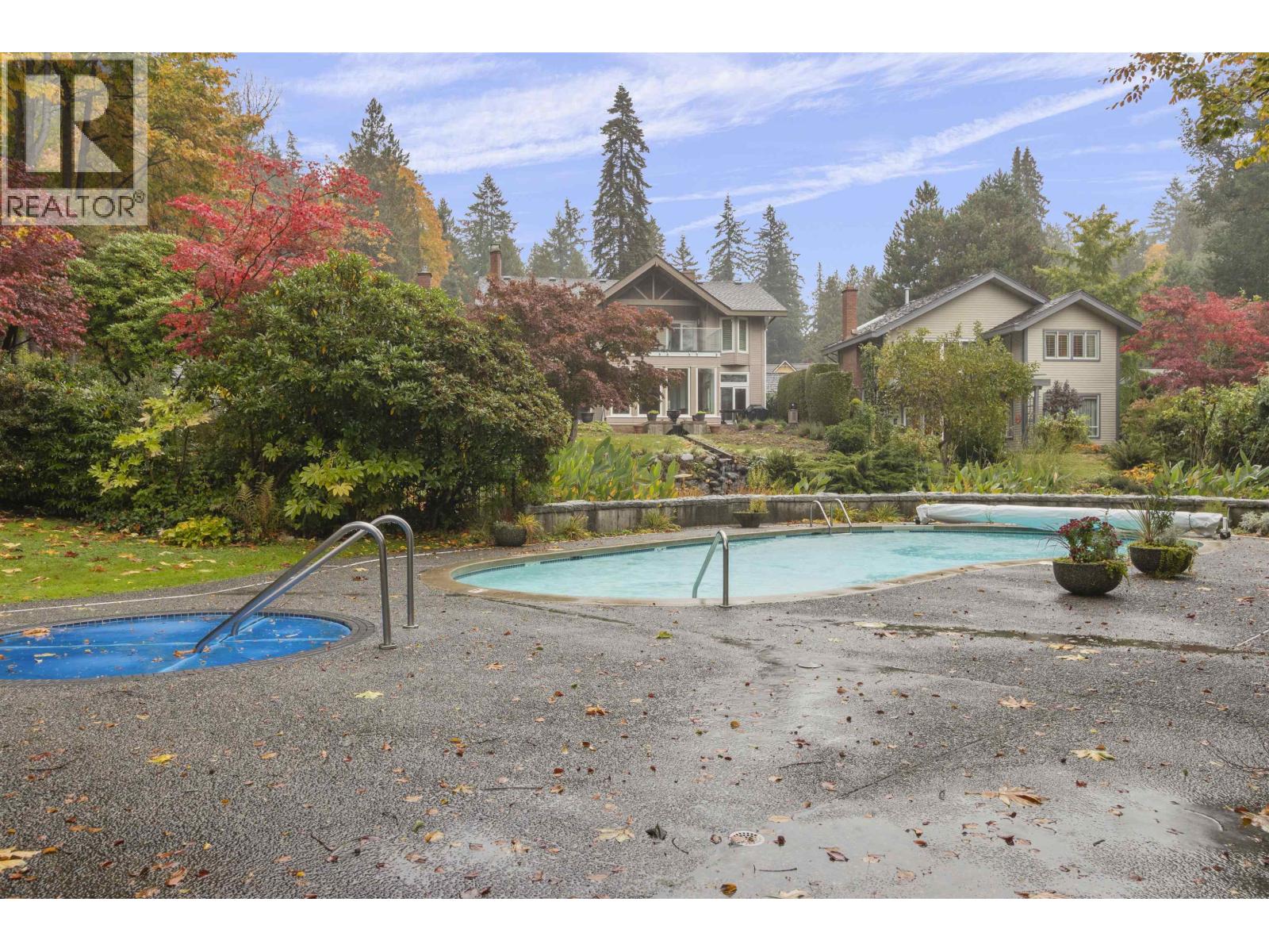 6960 ODLUM COURT, West Vancouver