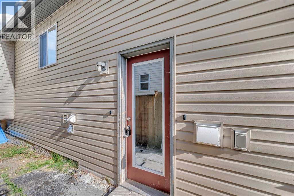Single Family House Bungalow for Sale in  Saddlebrook Way NE Saddle Ridge Calgary 