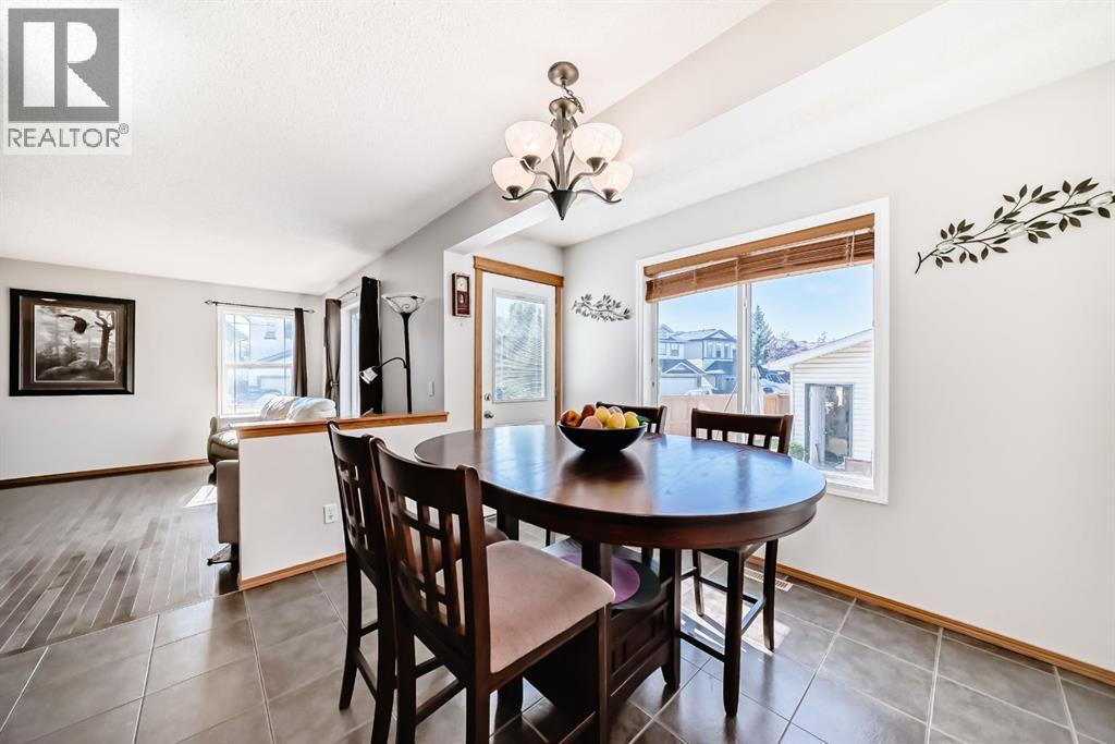 Single Family House for Sale in  Chaparral Ridge Circle SE Chaparral Calgary 