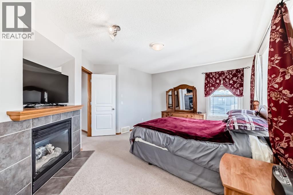 Single Family House for Sale in  Chaparral Ridge Circle SE Chaparral Calgary 