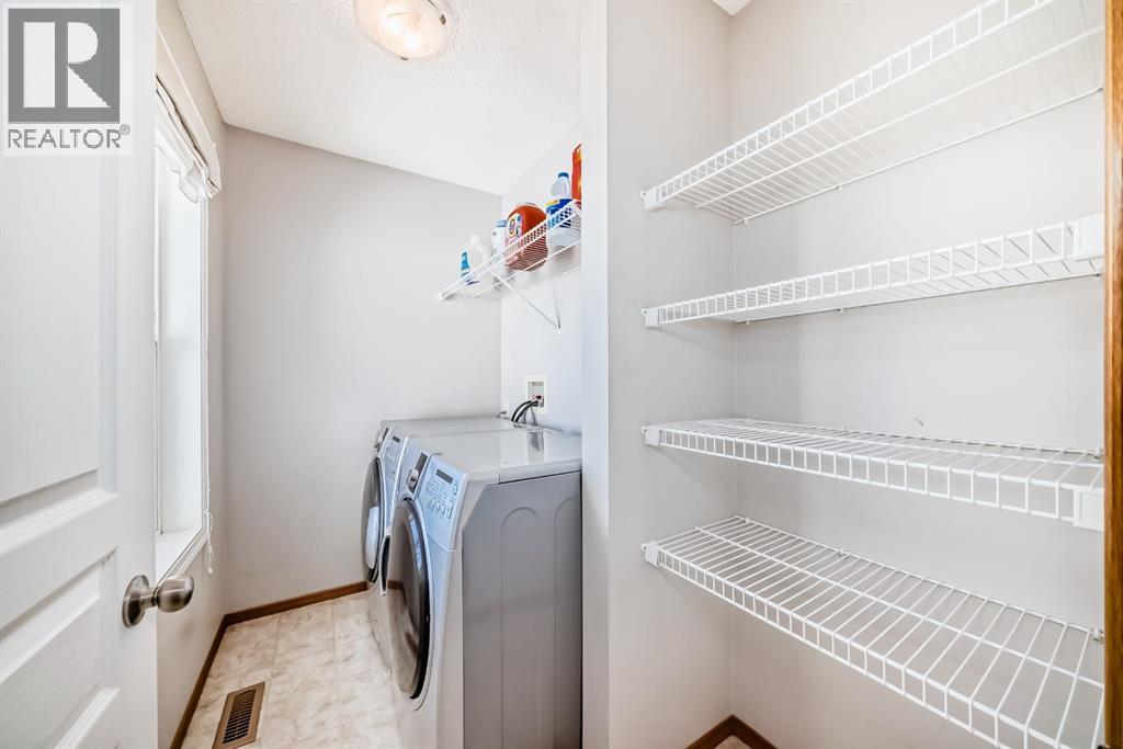 Single Family House for Sale in  Chaparral Ridge Circle SE Chaparral Calgary 