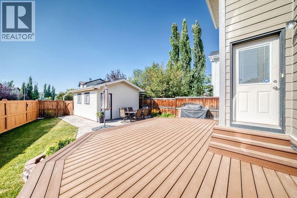 Single Family House for Sale in  Chaparral Ridge Circle SE Chaparral Calgary 