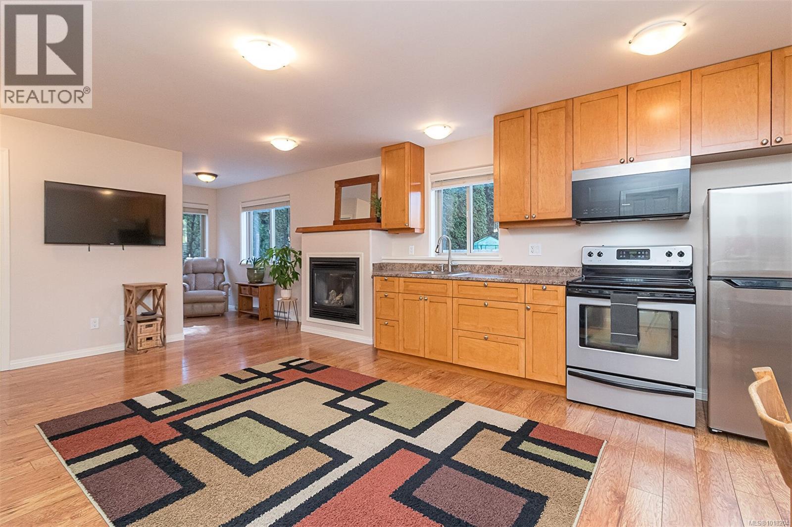 1747 Whiffin Spit Rd, Sooke