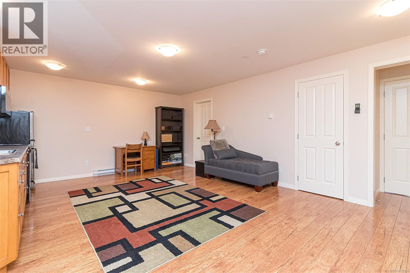 1747 Whiffin Spit Rd, Sooke