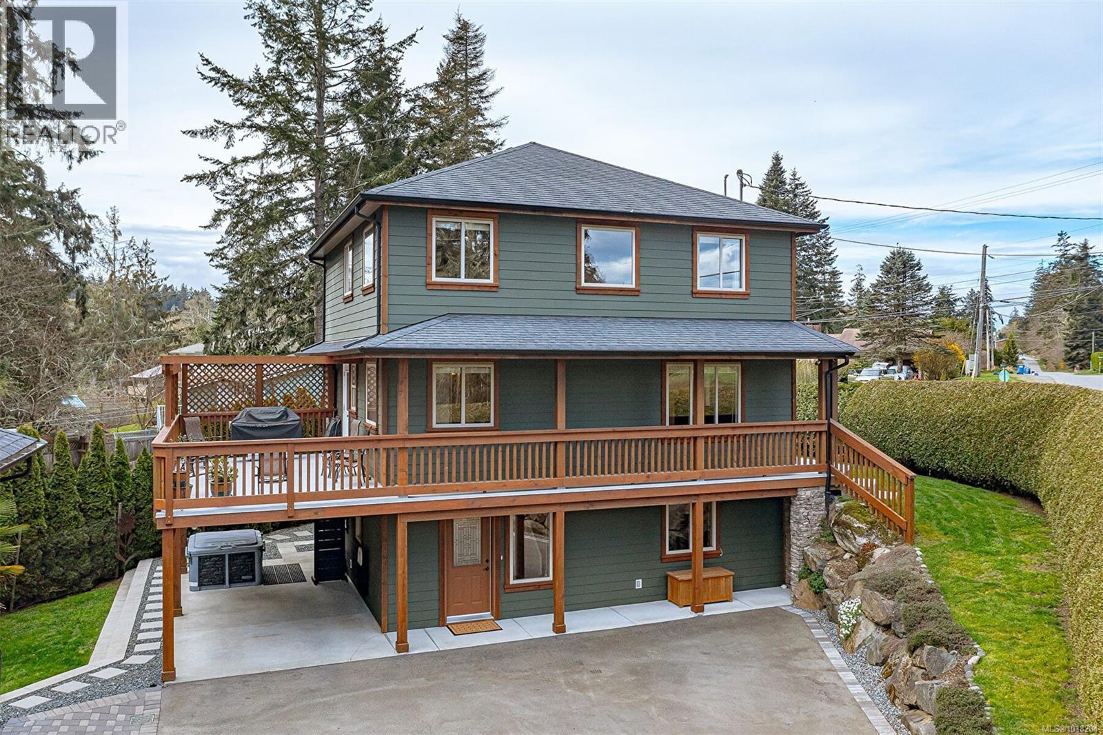 1747 Whiffin Spit Rd, Sooke