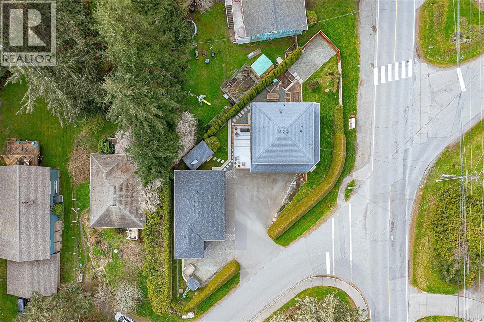 1747 Whiffin Spit Rd, Sooke