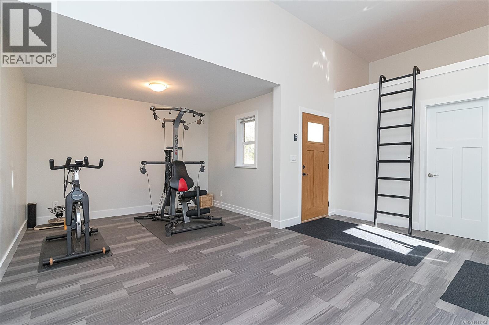 1747 Whiffin Spit Rd, Sooke