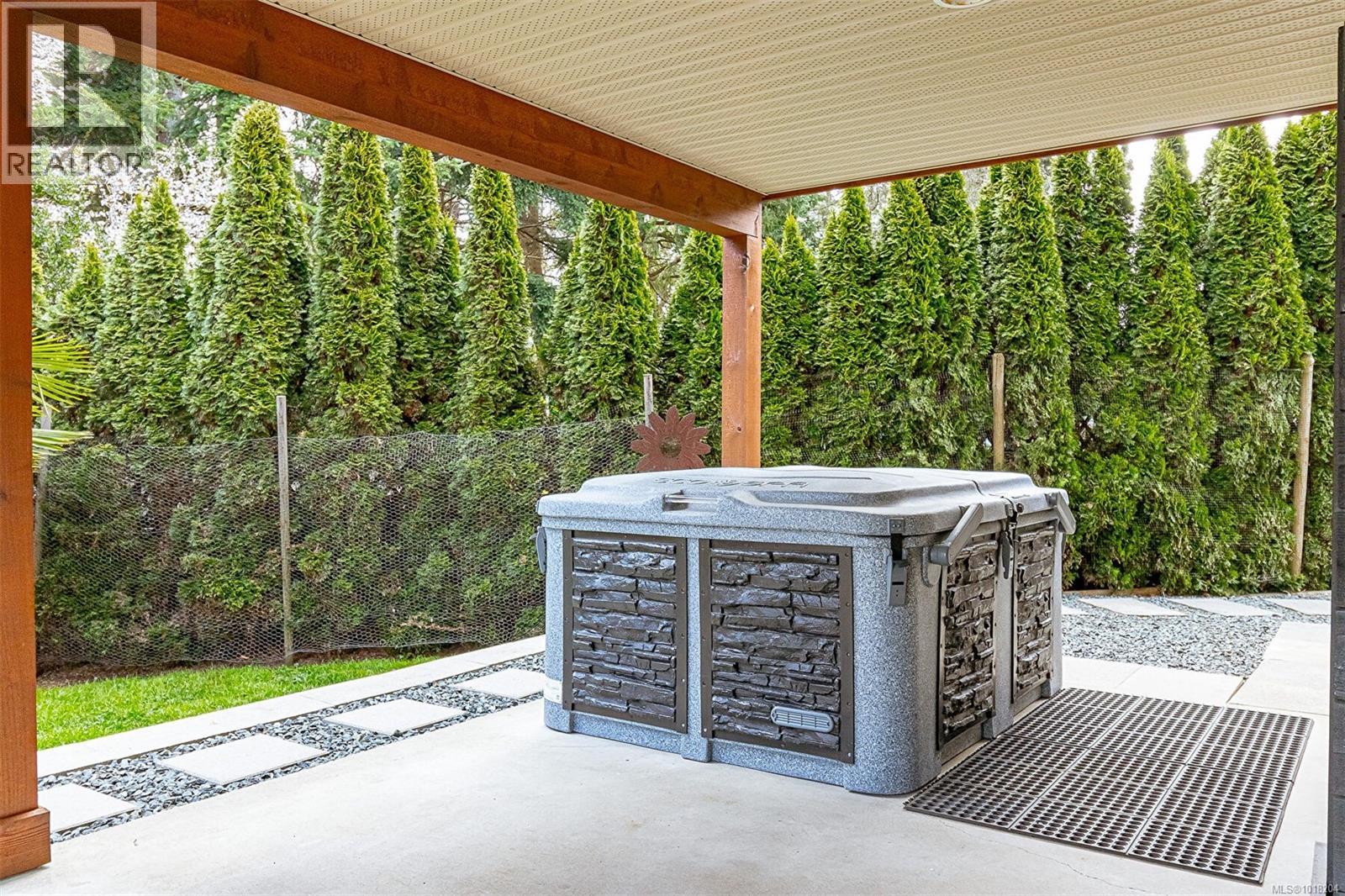 1747 Whiffin Spit Rd, Sooke