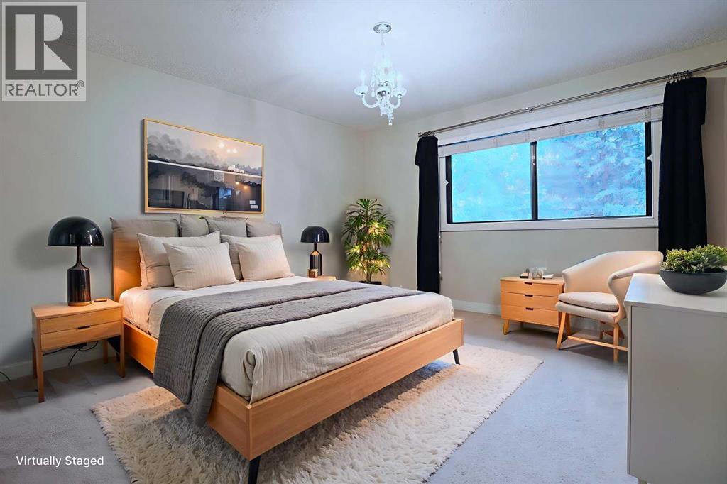 Single Family House 4 Level for Sale in    Street NW Varsity Calgary 