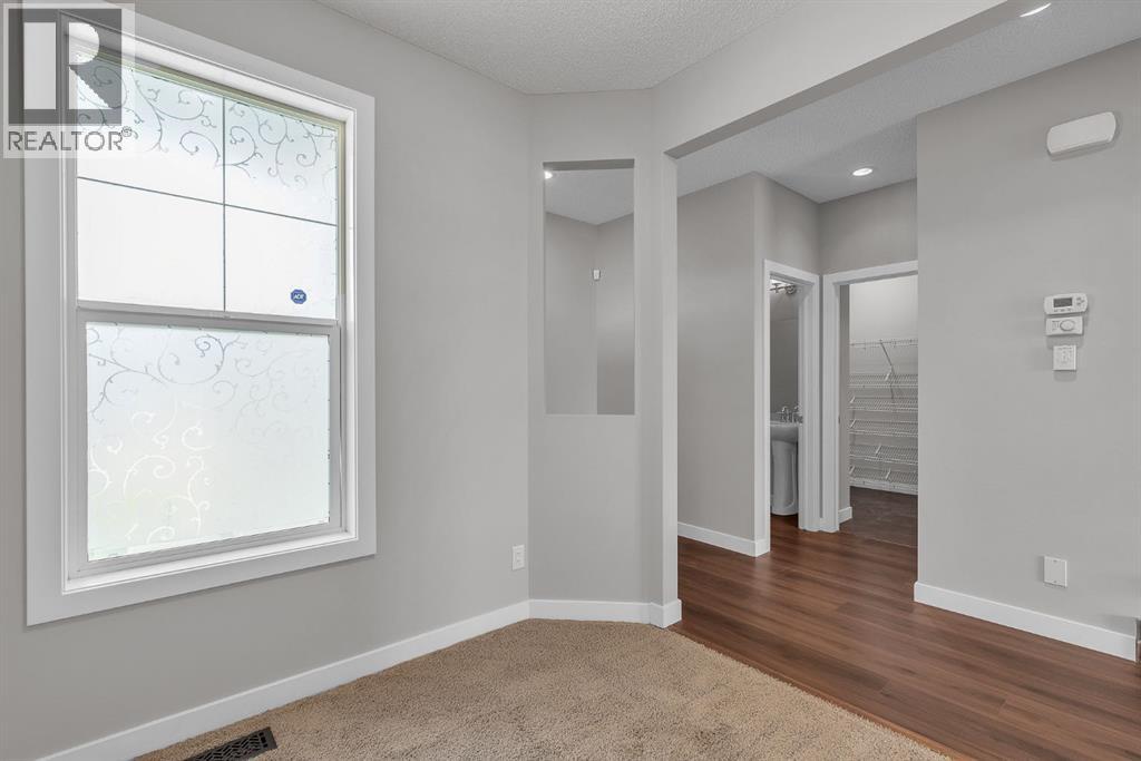 253 Panton Way NW, Calgary, Alberta