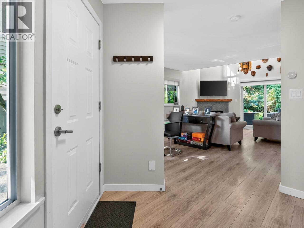 52 650 ROCHE POINT DRIVE, North Vancouver