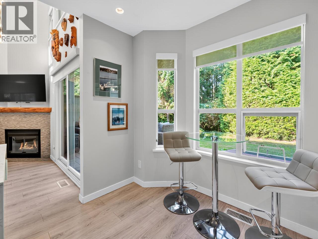 52 650 ROCHE POINT DRIVE, North Vancouver