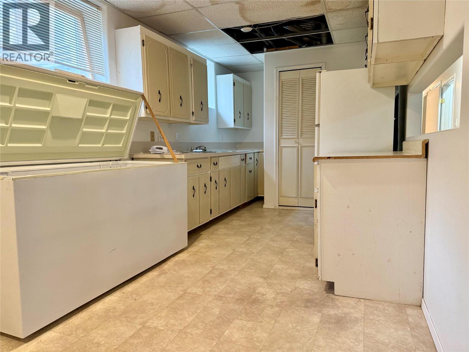 442 N. KIMBERLEY Avenue, Greenwood