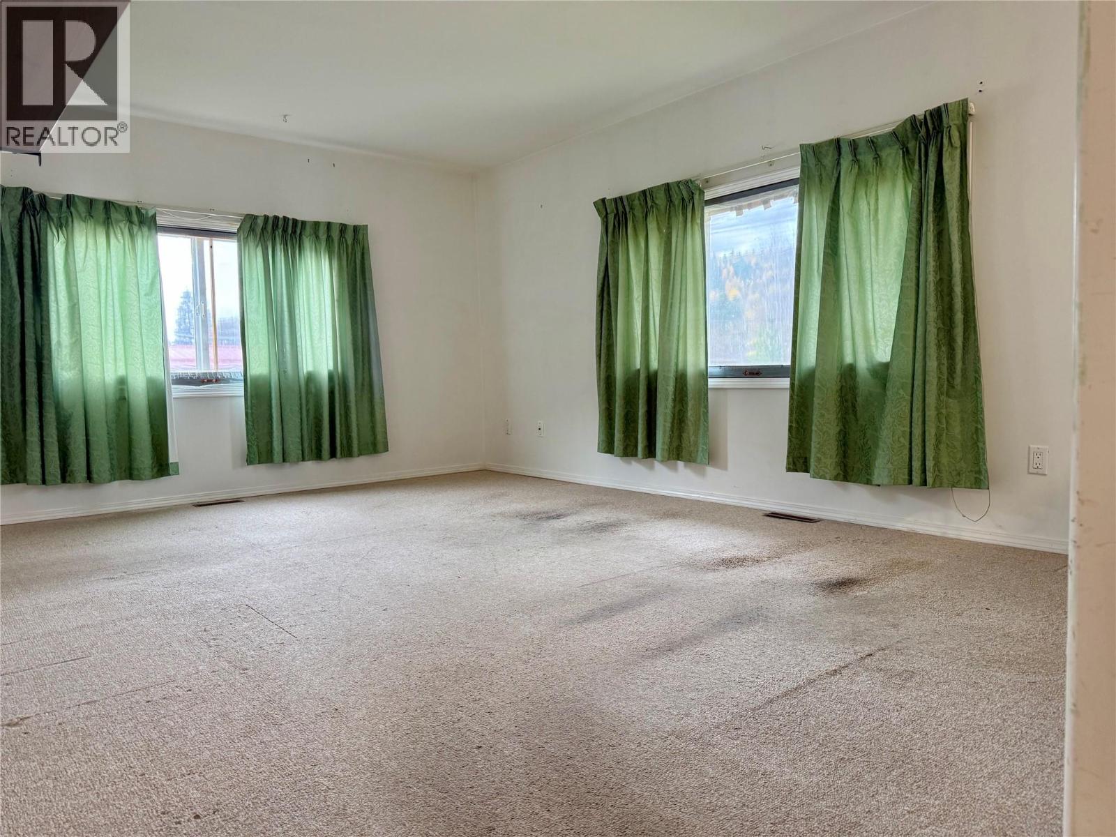 442 N. KIMBERLEY Avenue, Greenwood