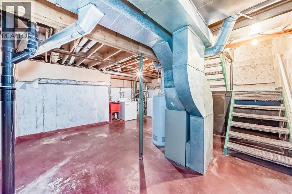 Single Family House for Sale in   Rundleson Road NE Rundle Calgary 