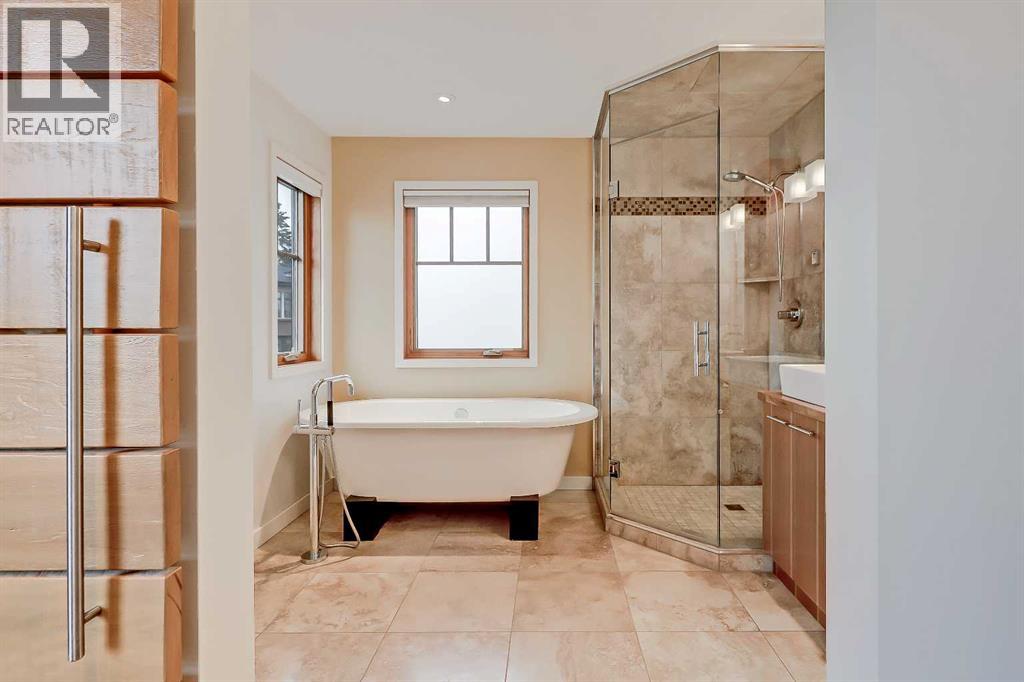 Single Family House for Sale in   Street NW Parkdale Calgary 