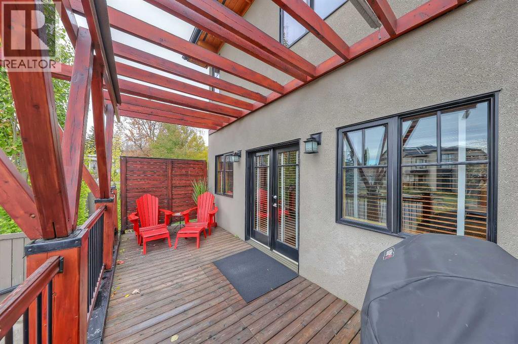 Single Family House for Sale in   Street NW Parkdale Calgary 