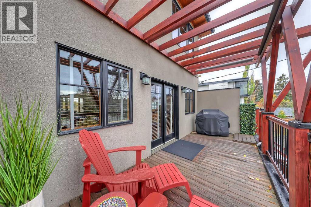 Single Family House for Sale in   Street NW Parkdale Calgary 