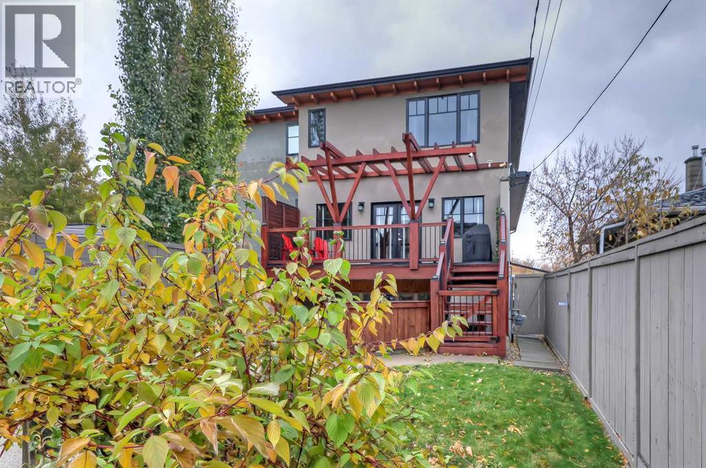 Single Family House for Sale in   Street NW Parkdale Calgary 