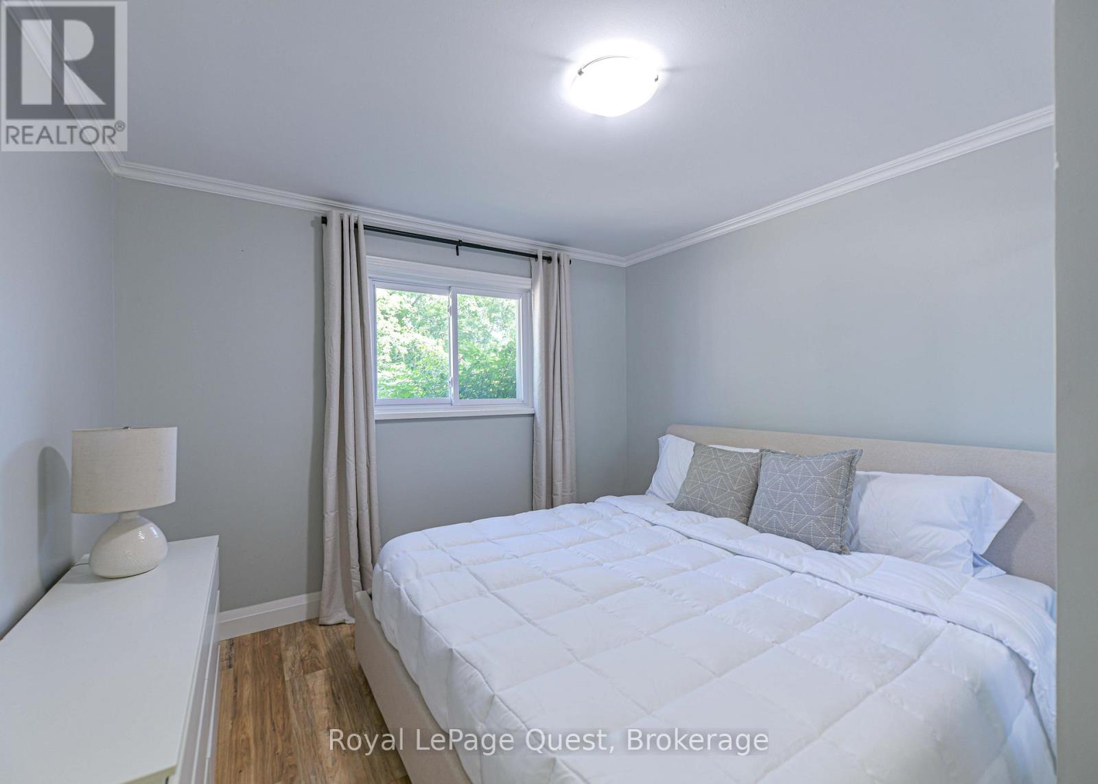 401 MISSISSAGA STREET W - 34