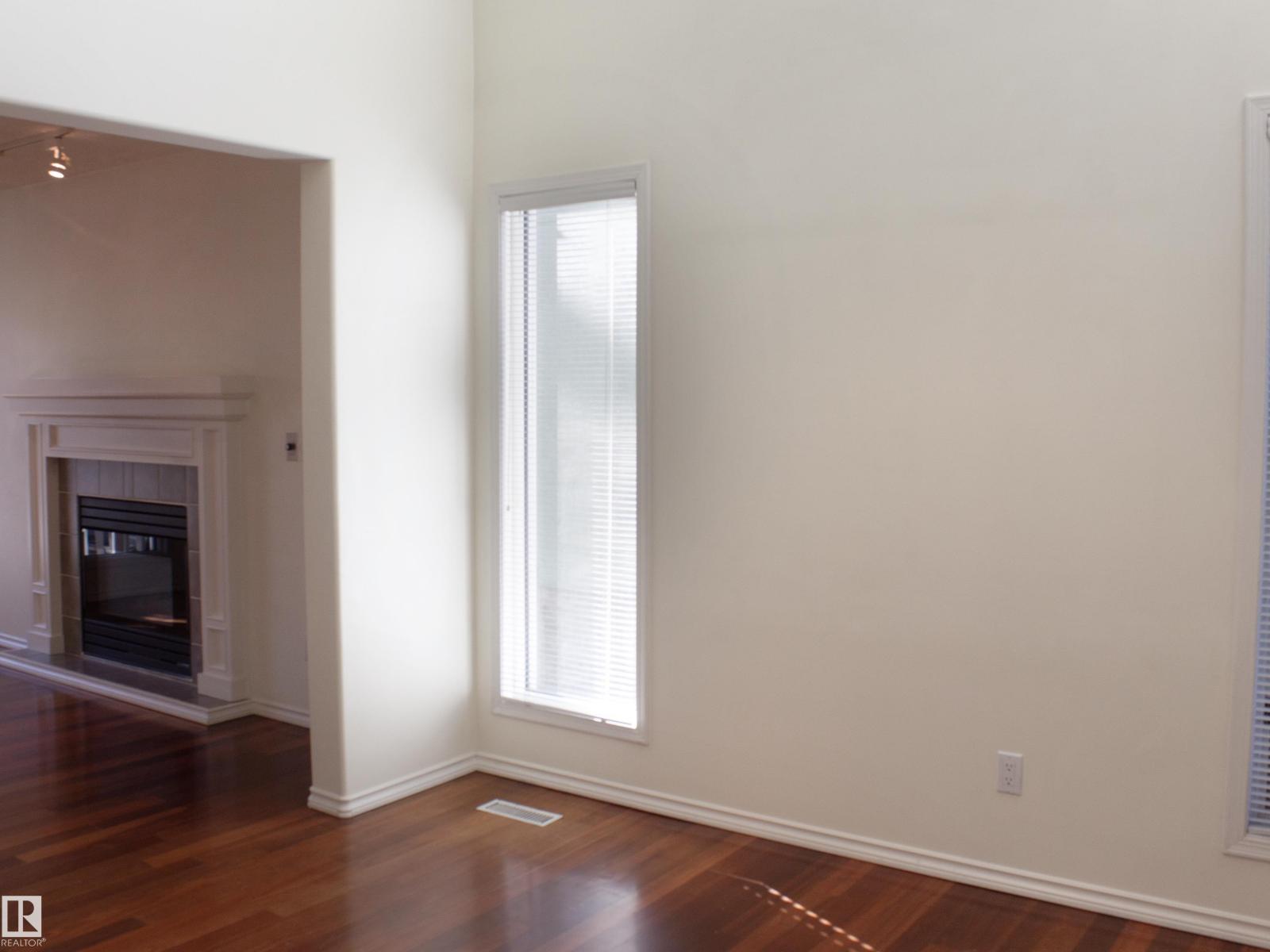 9130 77 AV NW, Edmonton