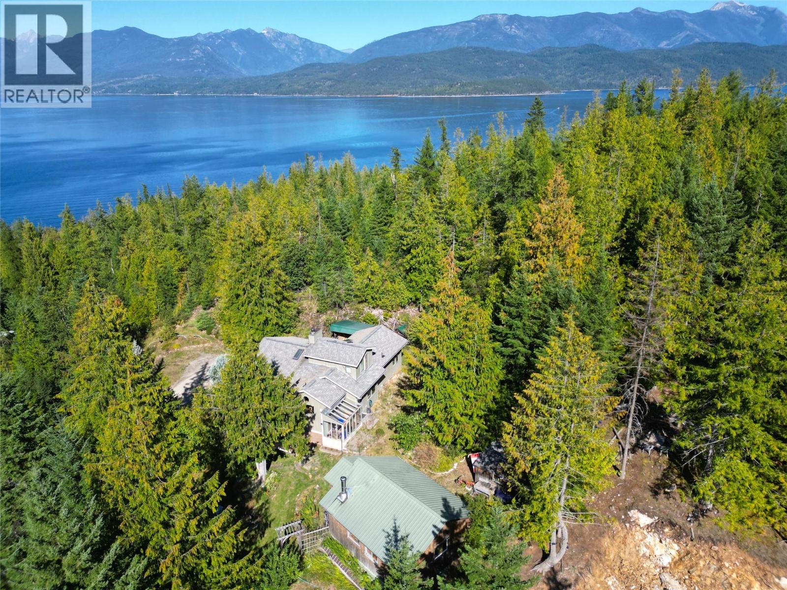 230 Rainbow Ridge Road, Procter