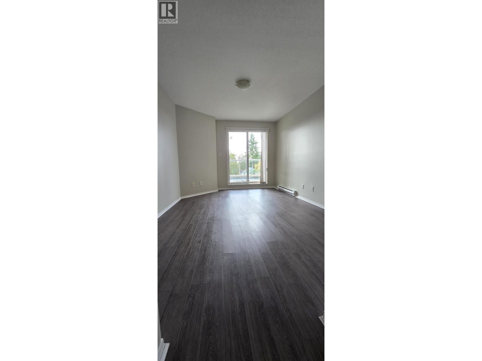 PH3 5438 RUPERT STREET, Vancouver
