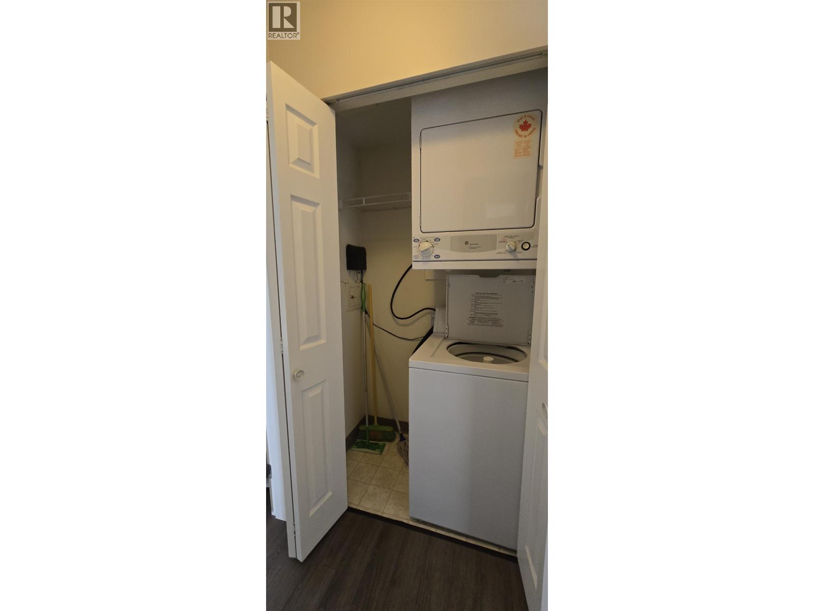 PH3 5438 RUPERT STREET, Vancouver