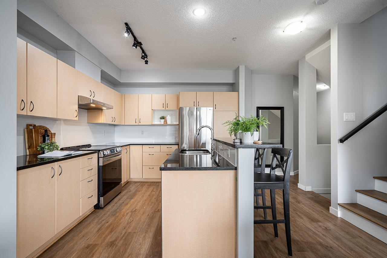 31 20350 68 AVENUE, Langley