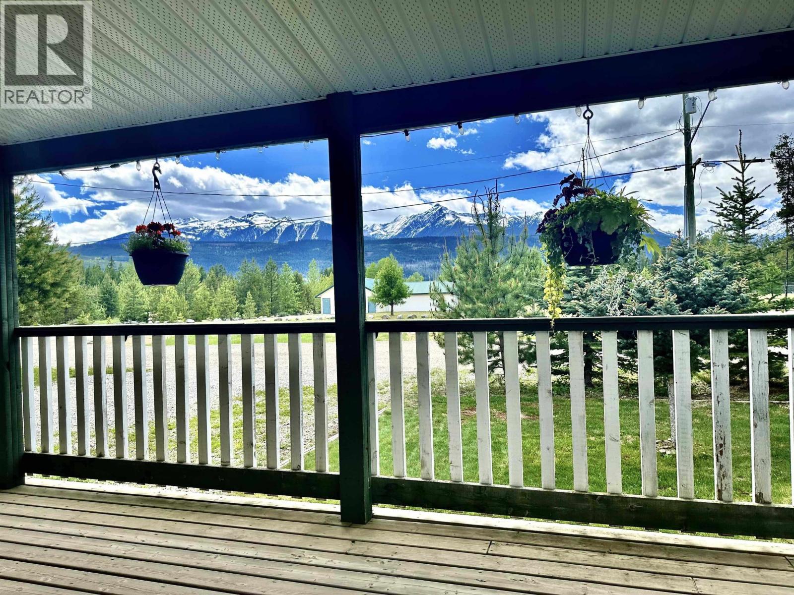 205 DOGWOOD STREET, Valemount