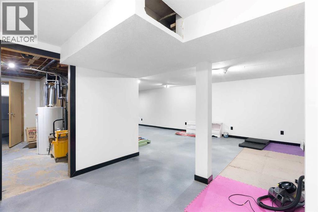 136 Beaumont Crescent, Fort McMurray