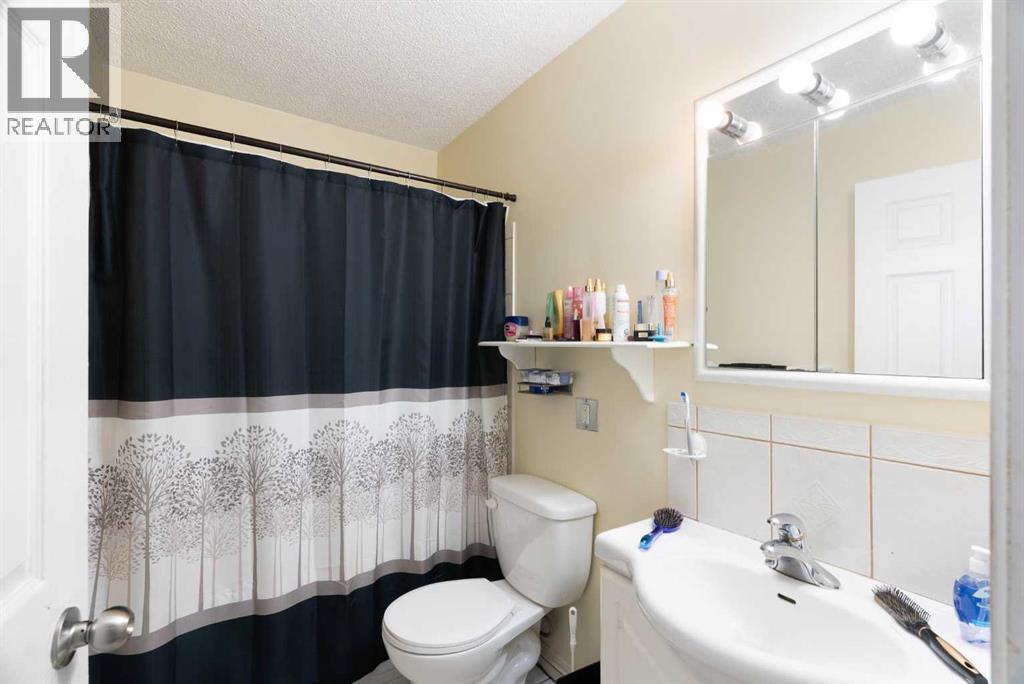 136 Beaumont Crescent, Fort McMurray