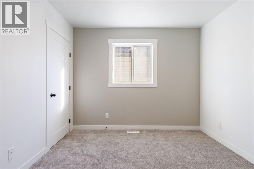 Single Family House for Sale in  Chapalina Crescent SE Chaparral Calgary 