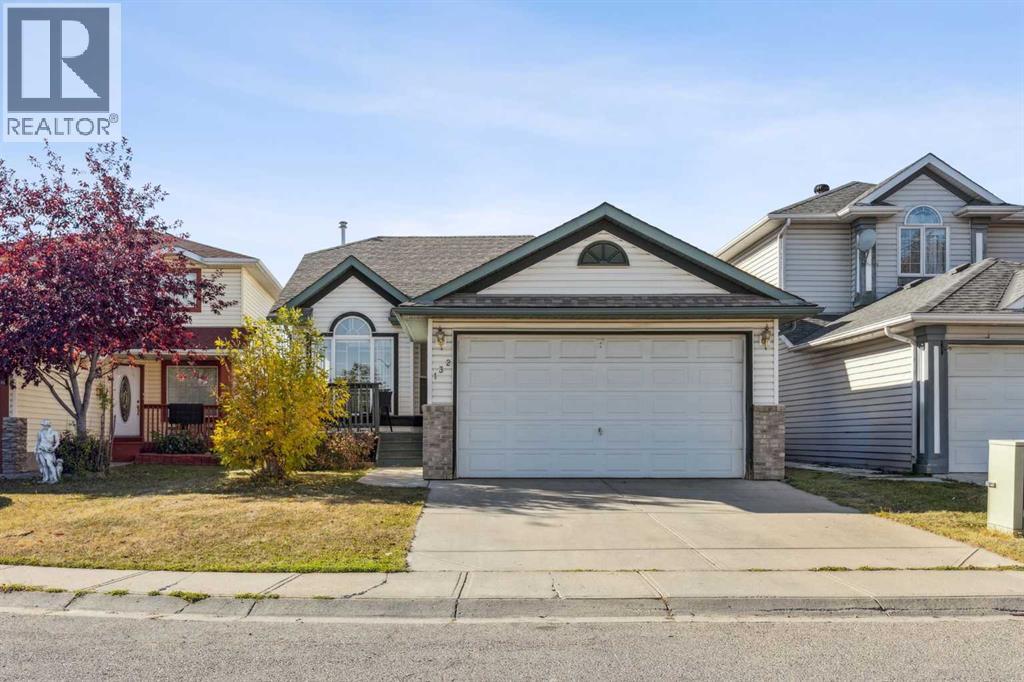 132 San Diego Green NE, Calgary, Alberta