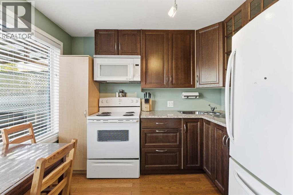 314 River Heights Drive, Cochrane
