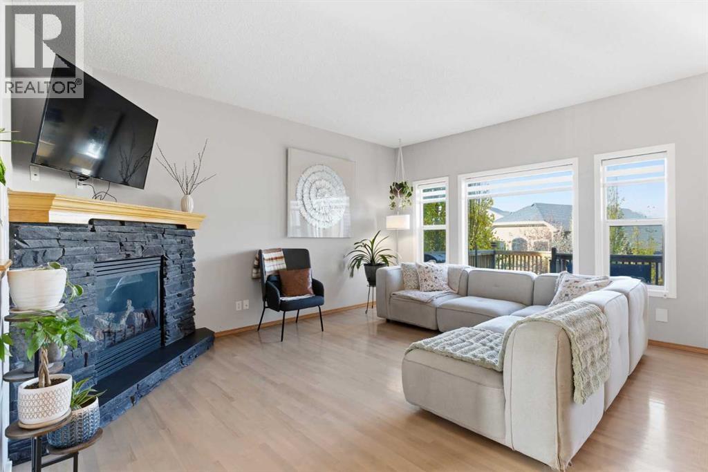 314 River Heights Drive, Cochrane