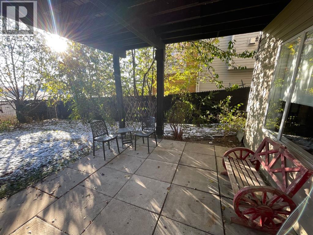 63 Glensummit Close, Cochrane