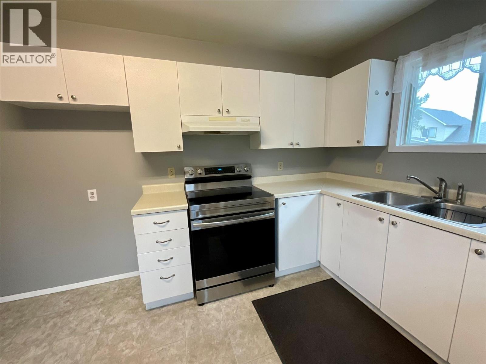 116 Bullmoose Crescent, Tumbler Ridge