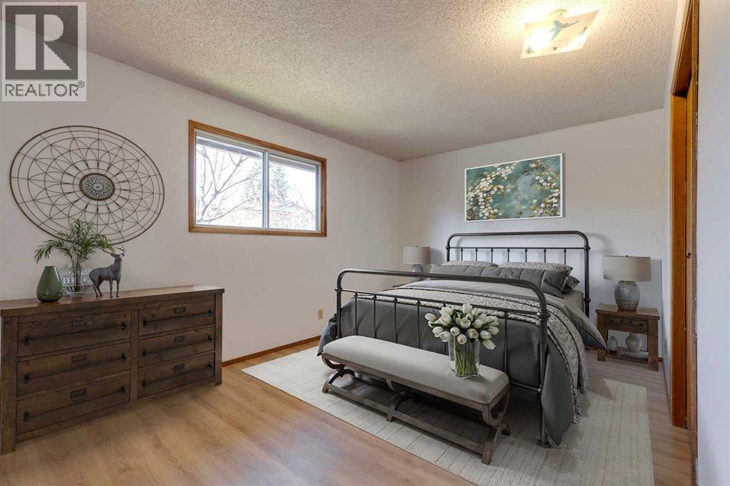 Single Family House Bungalow for Sale in  Beacham Rise NW Beddington Heights Calgary 