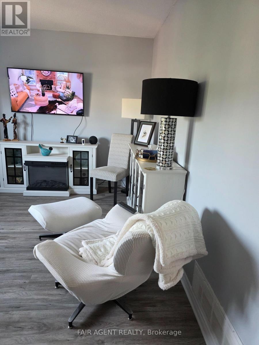 261 TRILLIUM CIRCLE - Photo 5 of 24, Alfred and Plantagenet, Ontario