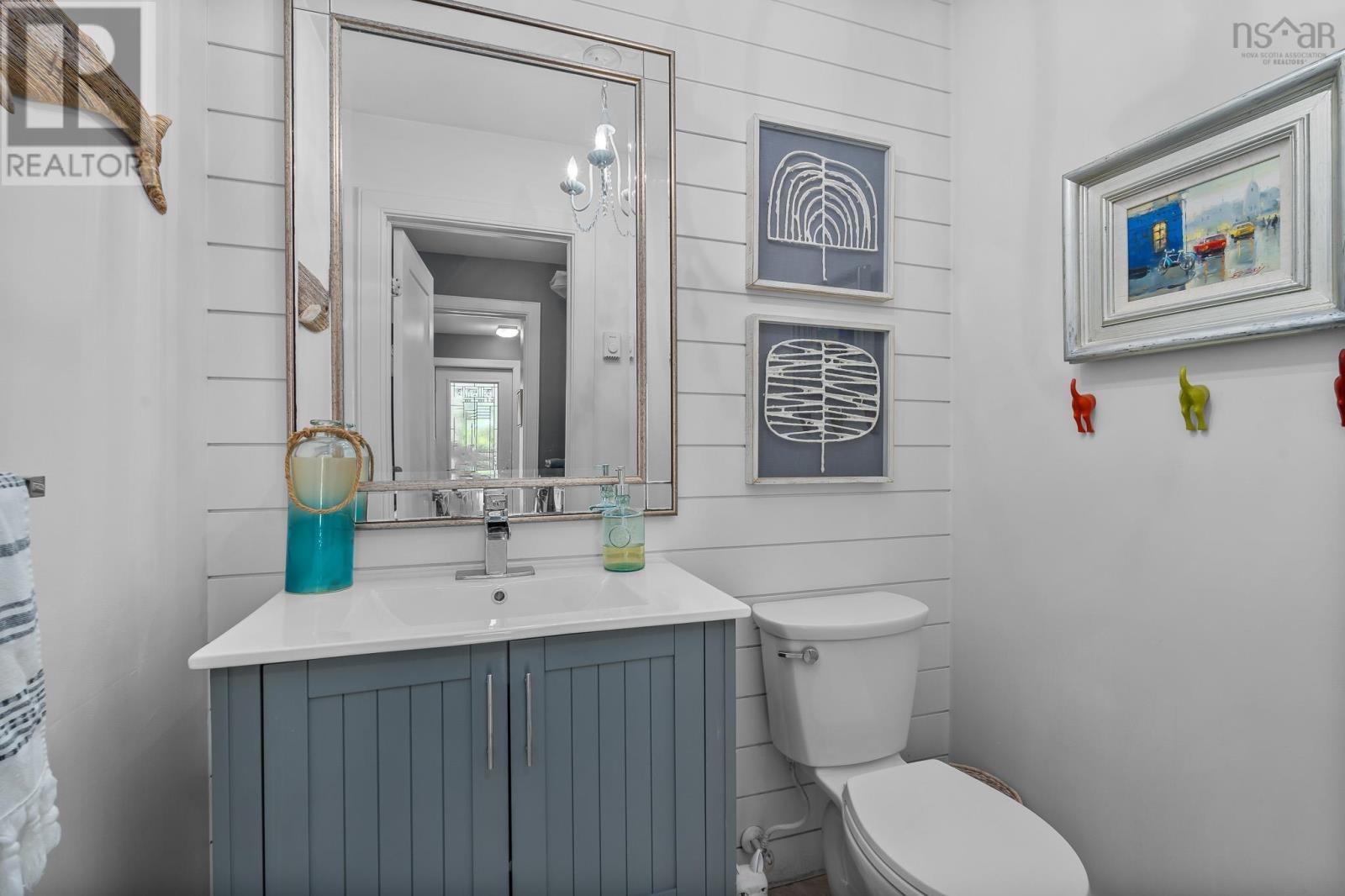 Property 17 of 46 of 51 Eagle Point Drive