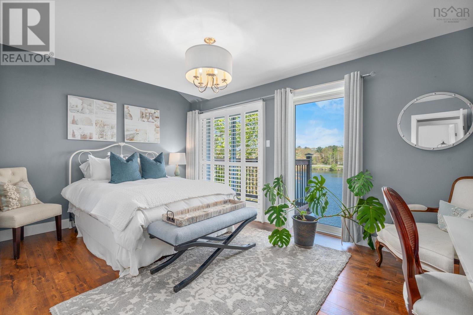 Property 21 of 46 of 51 Eagle Point Drive