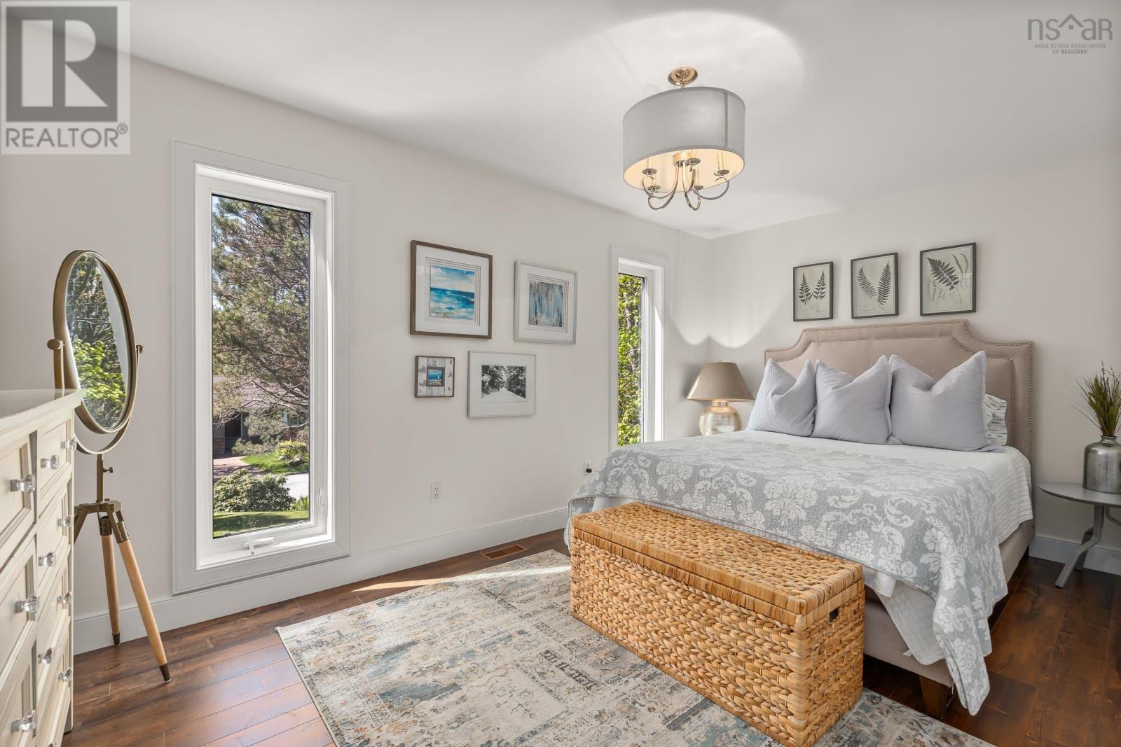 Property 29 of 46 of 51 Eagle Point Drive