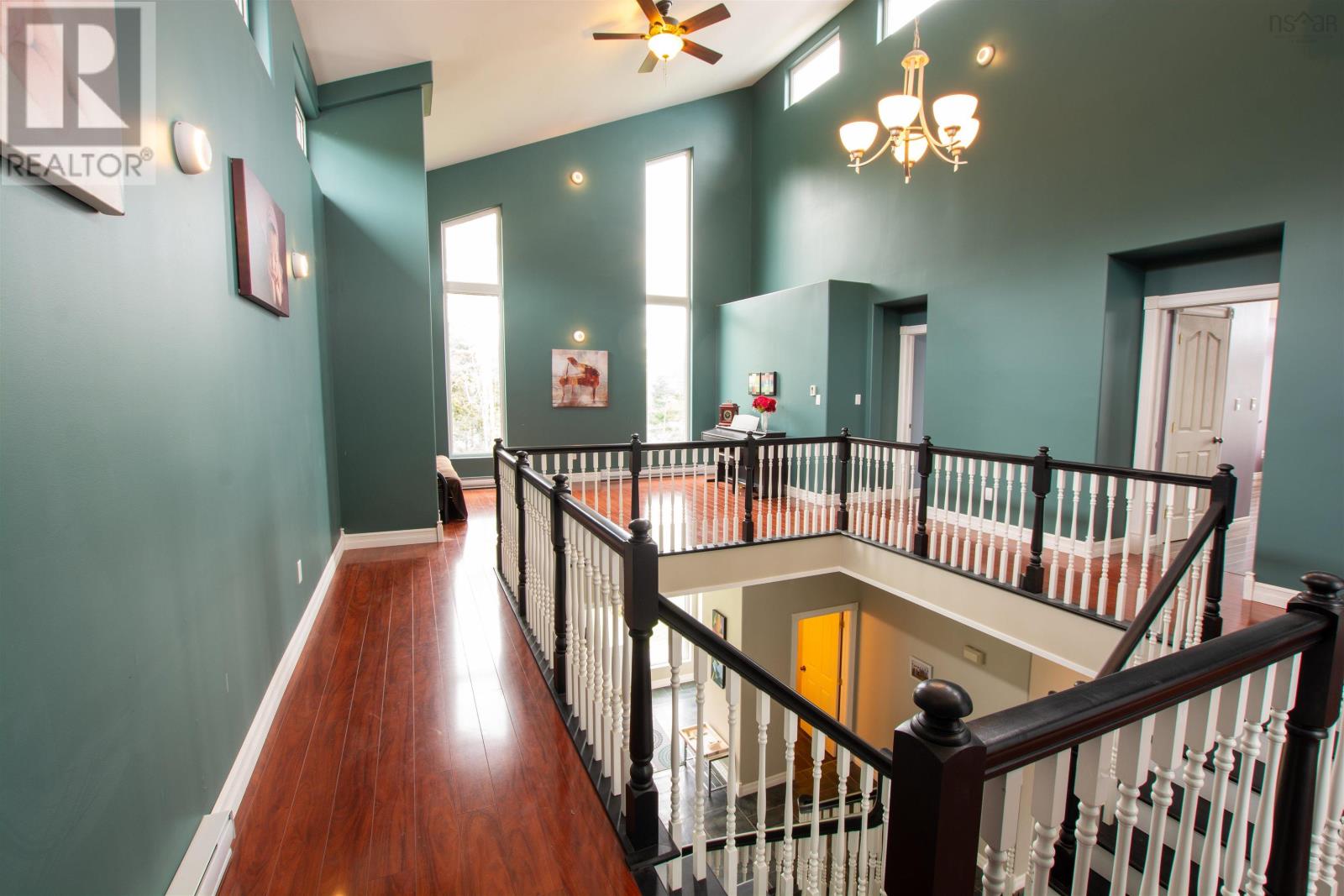 Property 26 of 49 of 51 Doctors Lane