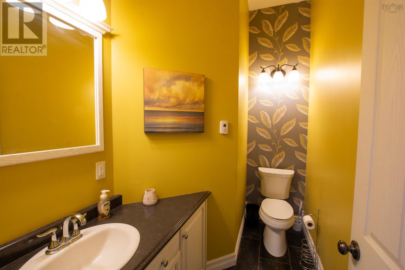 Property 9 of 49 of 51 Doctors Lane